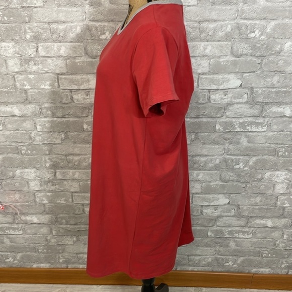 Hem & Thread Twisted Open Back T-Shirt Dress - Picture 3 of 7